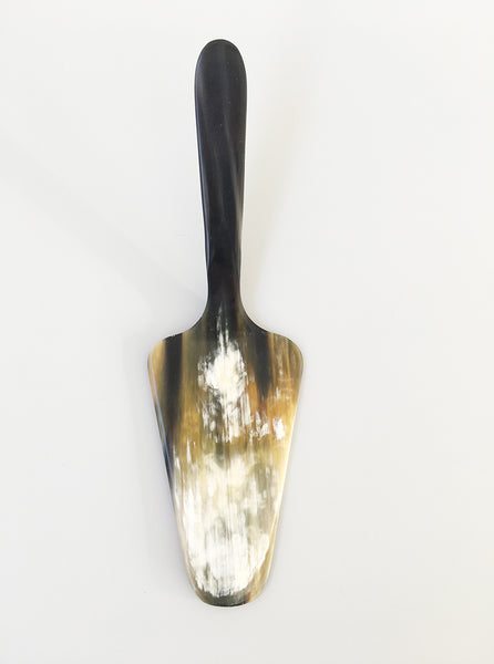 Horn Cake Server, handmade, Hornvarefabrikken - Northernism