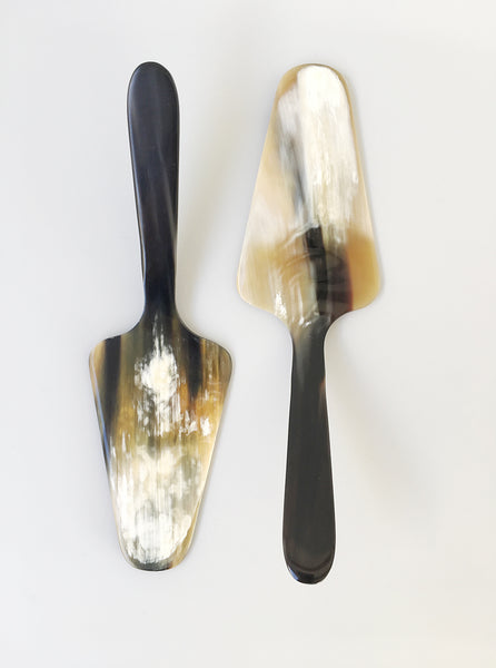 Horn Cake Server, handmade, Hornvarefabrikken - Northernism